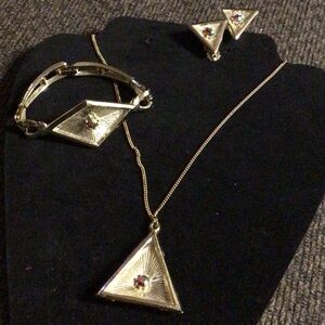 President vintage goldtone Triangle w/ AB crystal Jewelry Set
